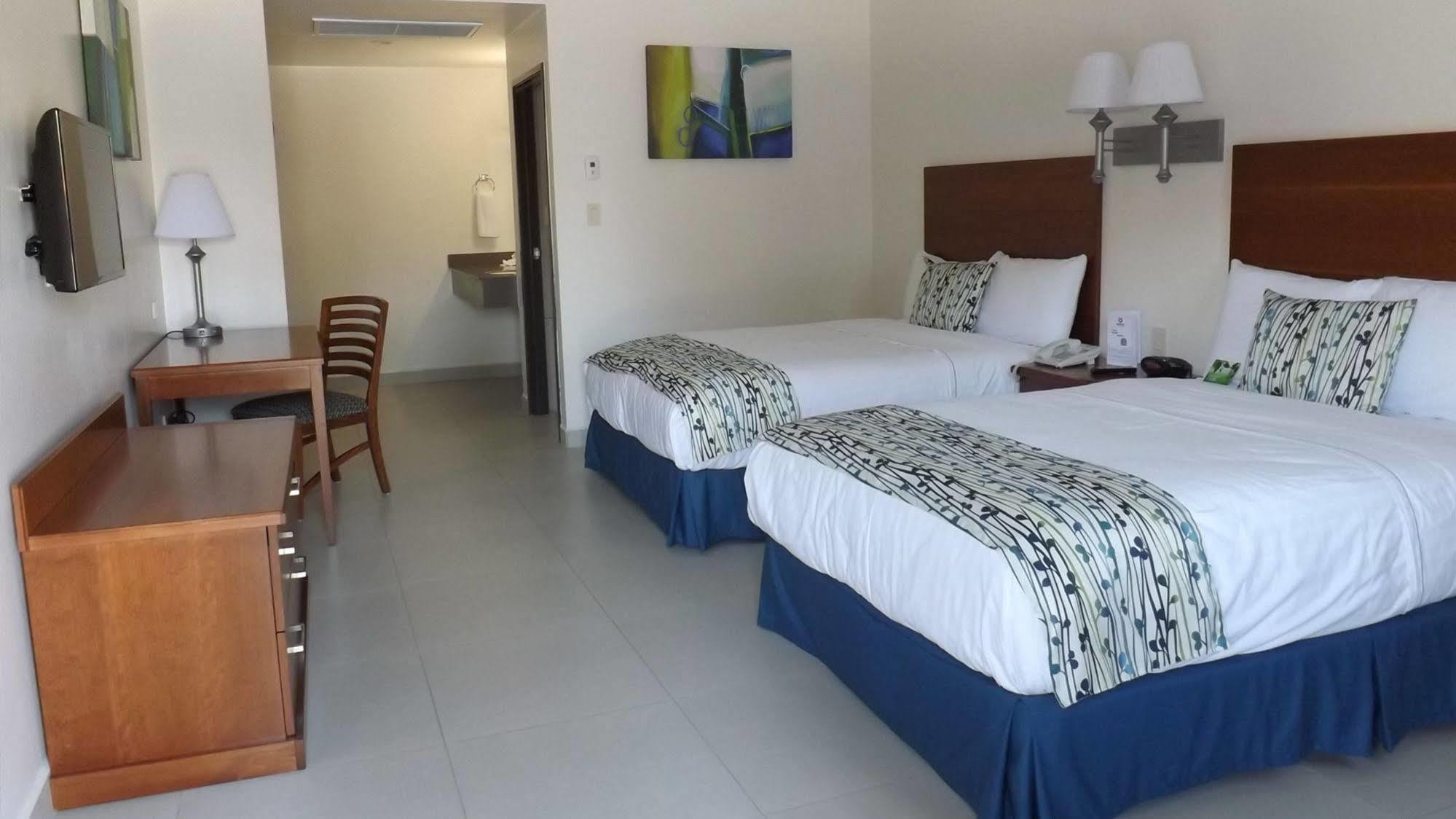 Booye Hotel Navojoa Exterior photo